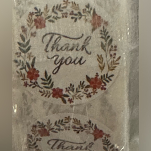 1” Thank you Floral  Stickers - 500 pcs - NWT - Picture 3 of 5